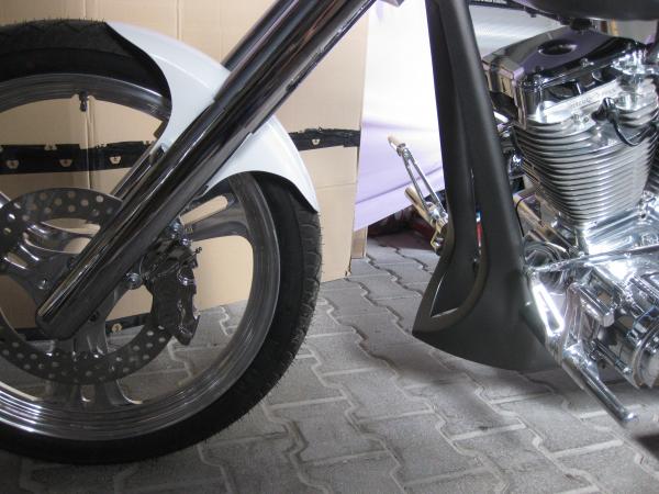 Frontfender Harley Softail Evo Dyna Street Bob Custom Fatboy Chopper Uni